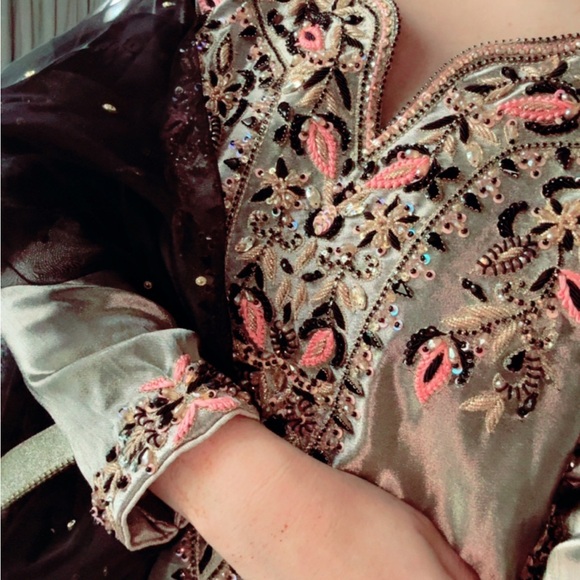 Elegant Embroidered Wedding Dress